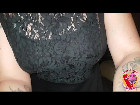 ❤️ Kakak tiri perempuan slutty memberinya blowjob dan bahasa Sepanyol ❌ Lucah pada kami