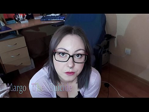 ❤️ Gadis Seksi Berkaca Mata Menghisap Dildo Dalam-dalam pada Kamera ❌ Lucah pada kami